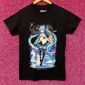 Hatsune Miku Power Up With Music T-Shirt size Extra Small